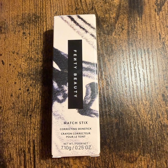 Fenty Beauty Other - Fenty Beauty Match Stix Correcting Skinstick Pumpkin 04 NIB
